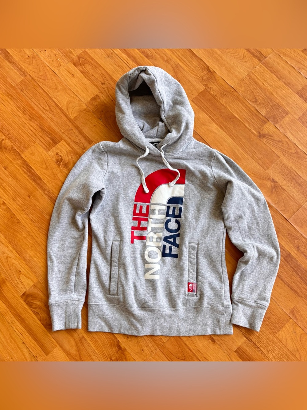 Women’s The North Face hoodie